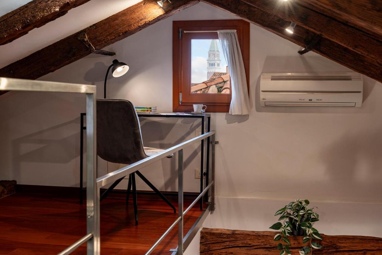 Appartement Glass House - Loft 2 Minutes To Rialto Bridge & View Venise