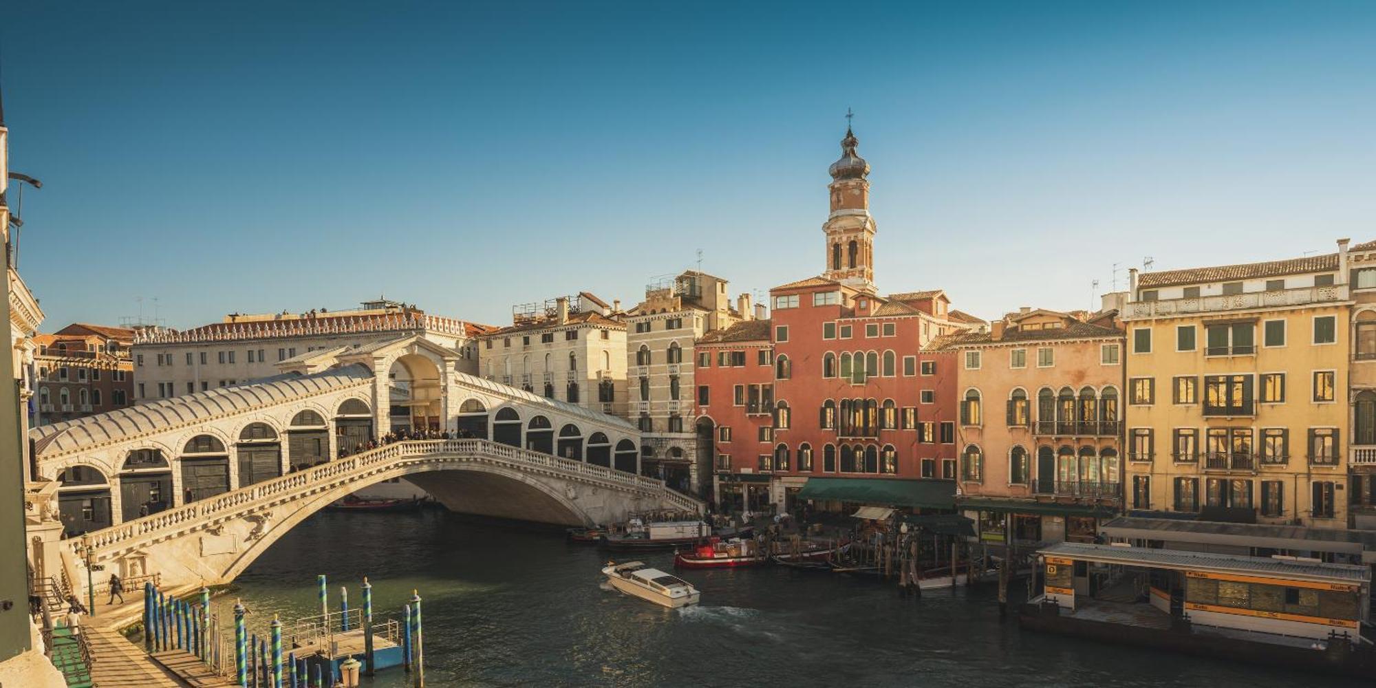 Glass House - Loft 2 Minutes To Rialto Bridge & View * Venedig